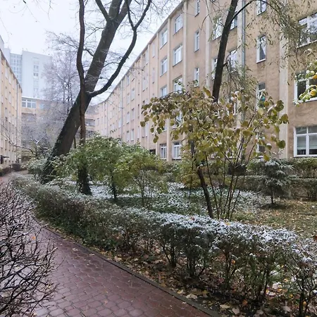 Apartment Charming In The Centre Of *